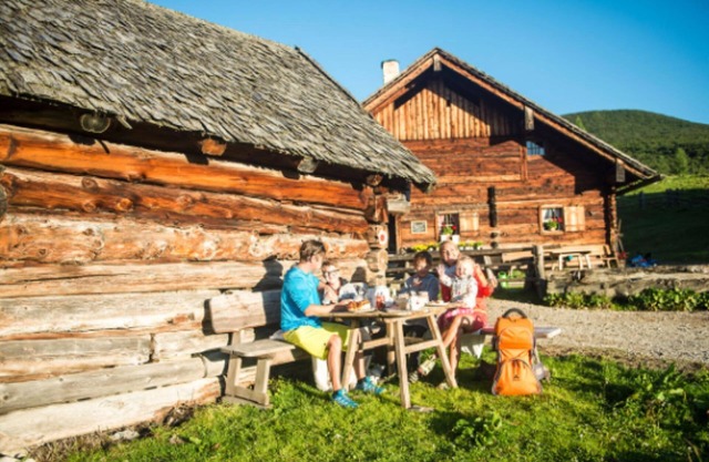 Family-friendly Apartment in Radstadt with Sauna