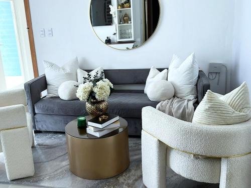 Family-friendly apartment near the beach