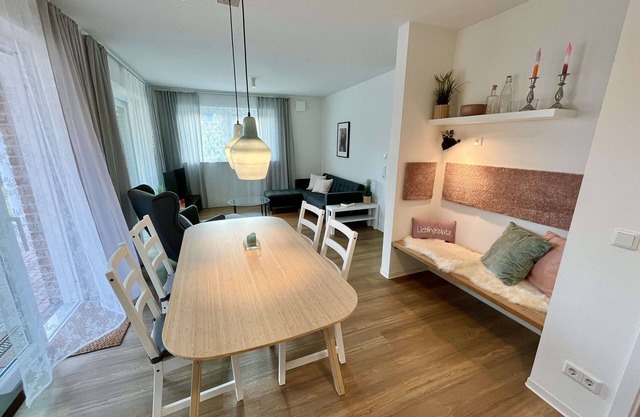 Family-friendly vacation apartment "Jever" in the new "Hookser Perle"