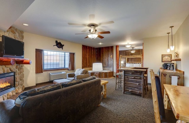Family-fun in Sioux: Comfy Suites Close to City Historical Attractions
