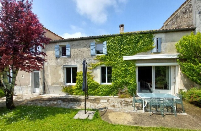 Family House - 12/14 People