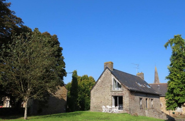 Family house with fireplace and large garden in Pontorson