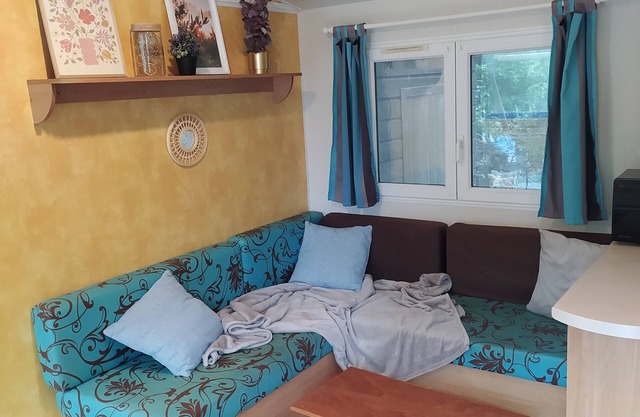 Family mobile home near Lac de Guerlédan