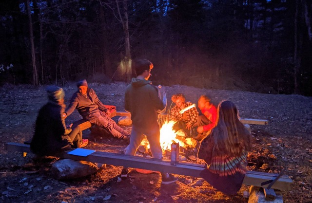 Family ski getaway, minutes from two ski mountains