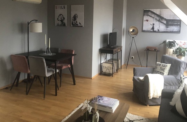 Fantastic 2 room penthouse apartment with air conditioning