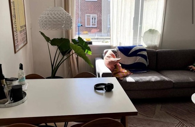 Fantastic Apt In Vibrant Nordvest