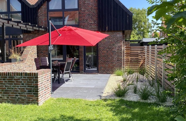 Fantastically quiet apartment near the beach!