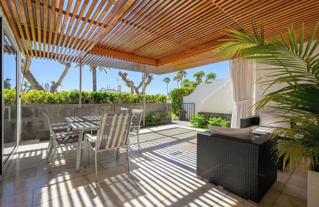 FaroVela Suites Pasito Blanco II
