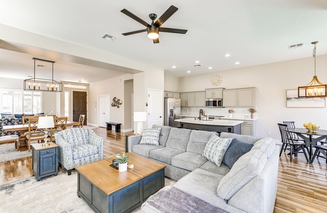 Fenced Pool & Patio: Newly Updated Surprise Home