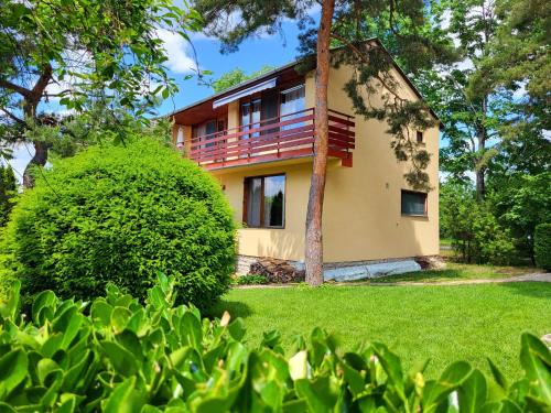 Fenyves Villa Balatonakarattya