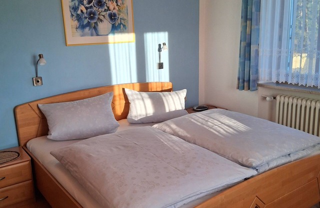 Feriendomizil (61 m2) im Naturpark Steinwald mit Südbalkon