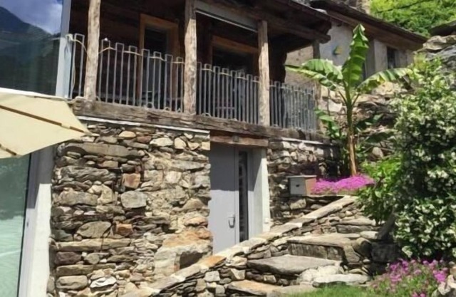 Ferienhaus für 2 Gäste mit 60m² in Malvaglia