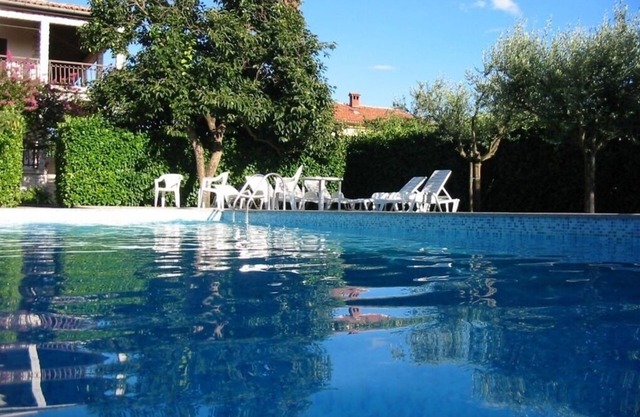 Ferienwohnung/app. für 9 Gäste mit 190m² in Vrvari