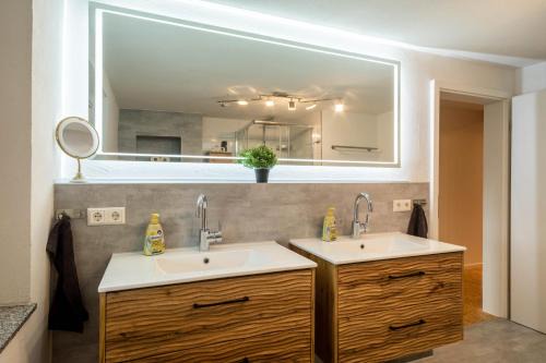 Ferienwohnung Ellenweiler bis 15 P