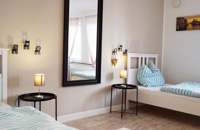 Ferienwohnung Mg06, 80 qm, 2 Schlafzimmer, 1 Wohn-/schlafzimmer, Terrasse, Max. 7 Personen