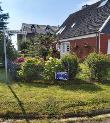 Ferienwohnung Yachthafen De Lorenzo