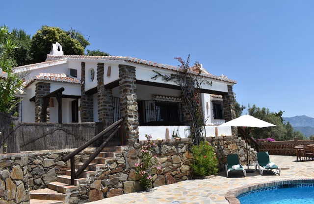 Finca Durillo with private pool for 6 people