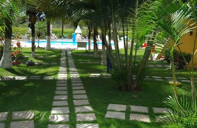Finely Furnished Duplex in Guarajuba