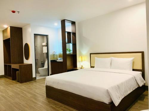 Fiorus Airport Hotel