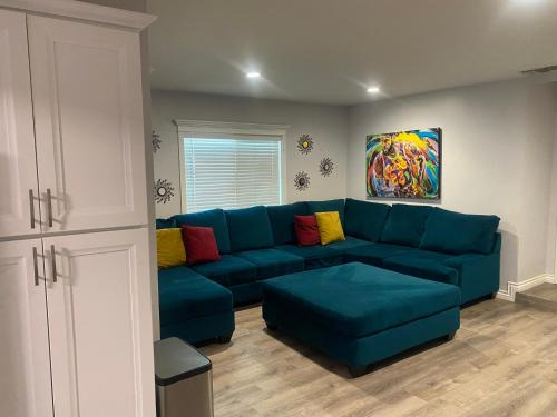Fire Pit, Hot Tub, Theater, Deck, Downtown Oasis