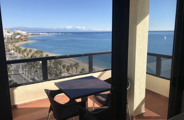 First line of beach, breathtaking view, apartment renovated