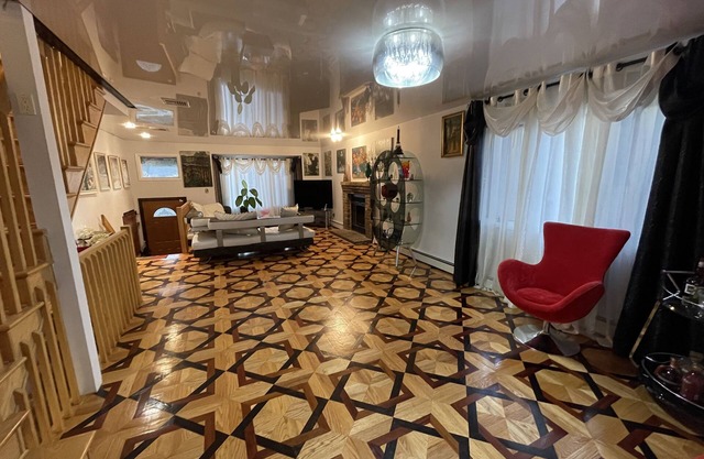 Five minutes walk to GWB/NYC -