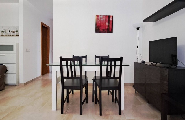Flatguest Urbancenter - 2 Bedroom + TV