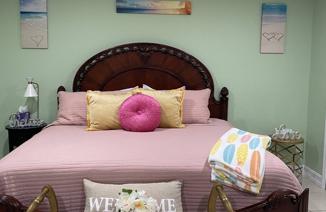 Flamingo Cozy Guest Suite