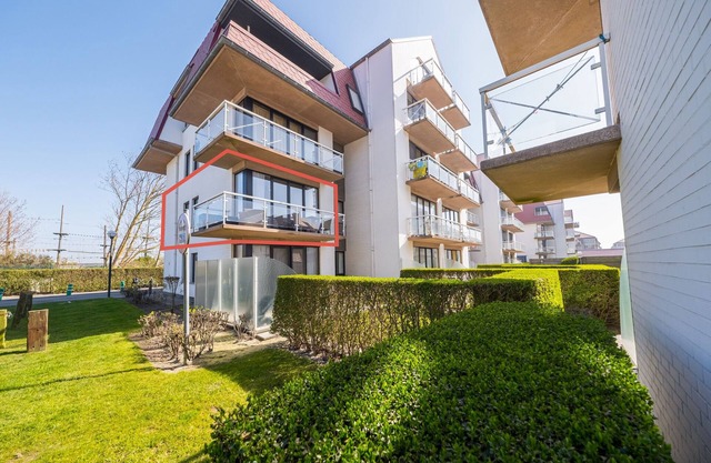 Flat in Belgium with Pool and Green Views