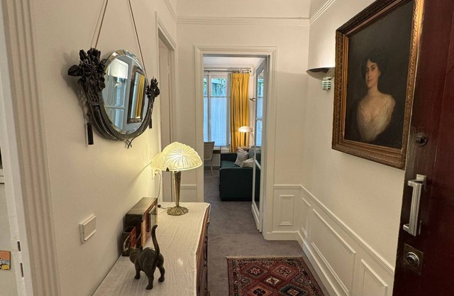 Flat in Paris, 16th Arr.