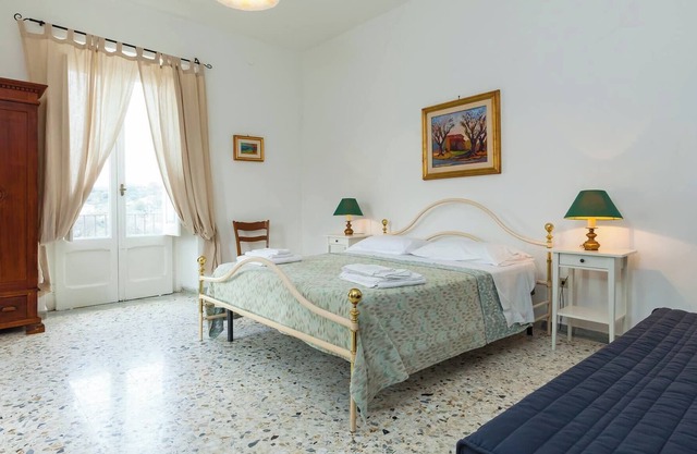 Flat In The Center Of Ceraso For Up To 8 People