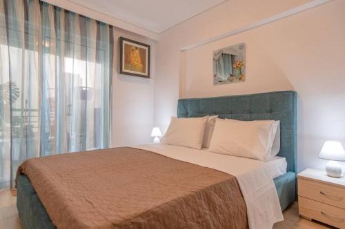 Flat w. Parking next to Flisvos Marina & SNFCC