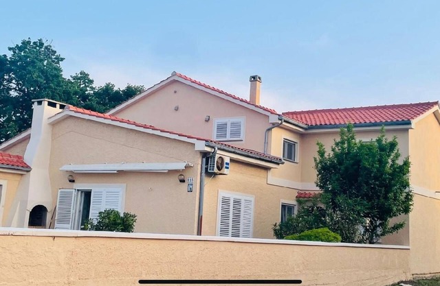 Flat with water view