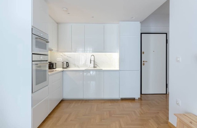 Flawless 1BR Apartment in Athens