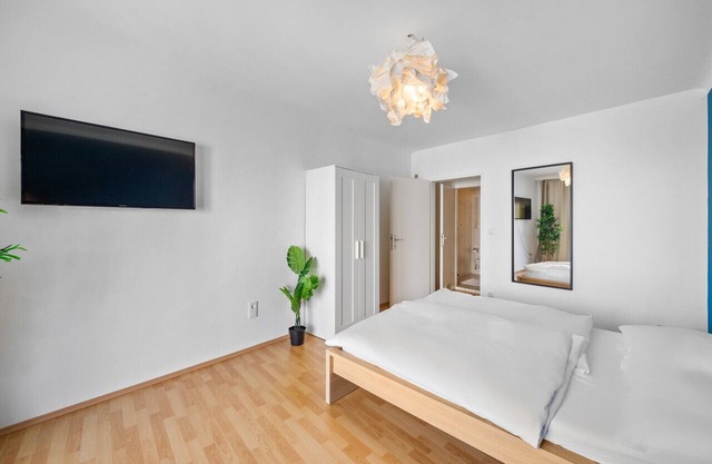 Flora Collection 12 in Vienna