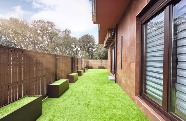 Flower Deluxe Low with Garden-6083