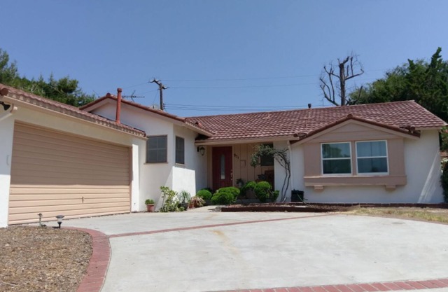 Foothills Retreat House near the Rose Bowl