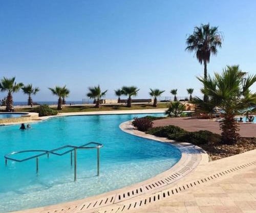 Fort Chambray Harbor Breeze