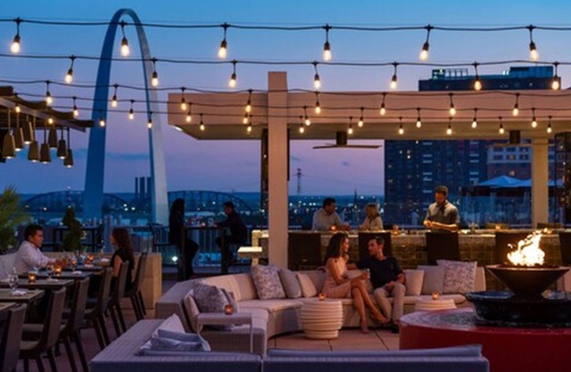 Four Seasons Hotel St Louis