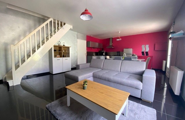 Your home "At home" at 8 min Futuroscope