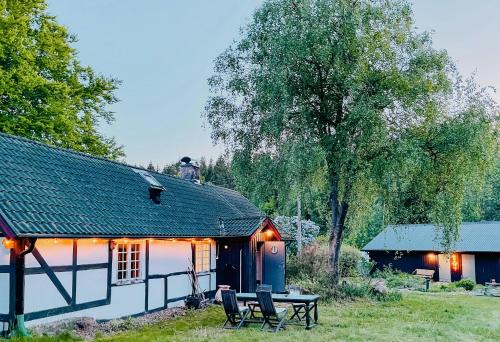 Framed Structure With Annexes In Österlen