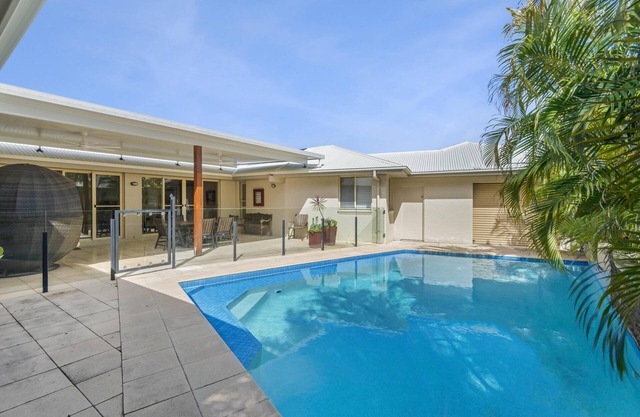 Frangipani Hideaway - Generous Family With Pool