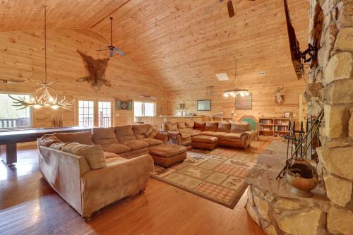 Fraziers Bottom Cabin on 800 Acres of Land with Lake