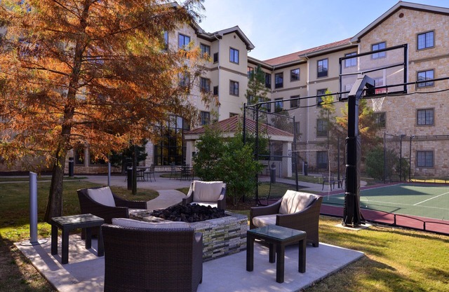 Free Breakfast + Hot Tub + Heated Saltwater Pool | 24 Hour Business Center