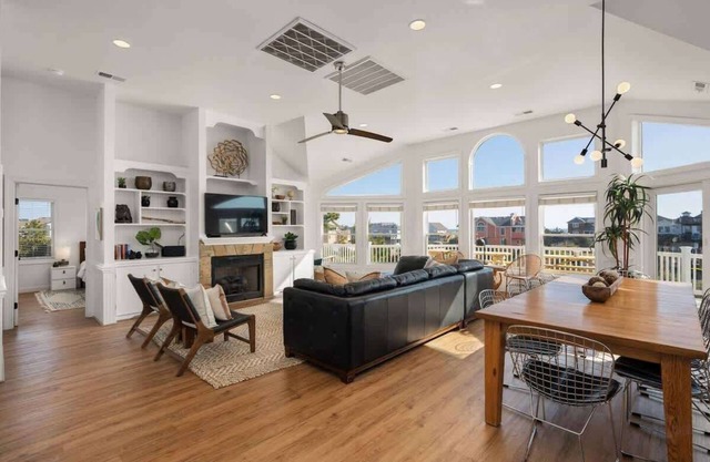 FREE Pool Heat, Ocean Views & 4-Min Walk to the Beach