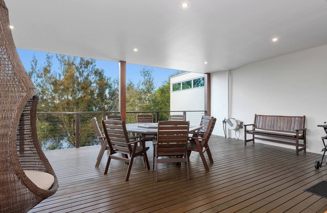 Friday Island Cabarita