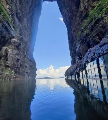 Friend Zhangjiajie Hotel-Free pick-up