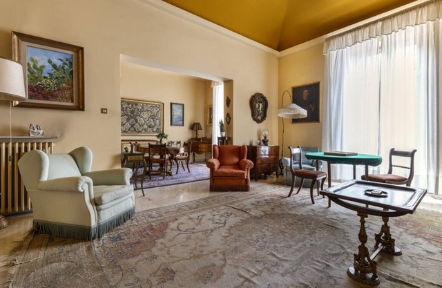 From the Baron and Baroness, charm and art's house with terrace