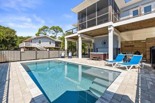 Fruitcakes- Private Pool- Hot Tub- Pet Friendly