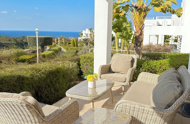 Fully Furnished Apartment in Great Residential Complex